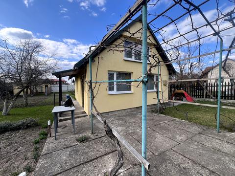 будинок за адресою Центральна, 71