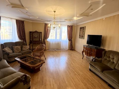 квартира за адресою В'ячеслава Чорновола просп. (), 16є