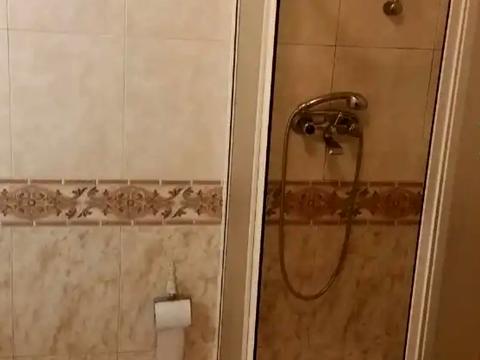 комерційна за адресою Дмитра Яворницького просп. (Карла Маркса), 115