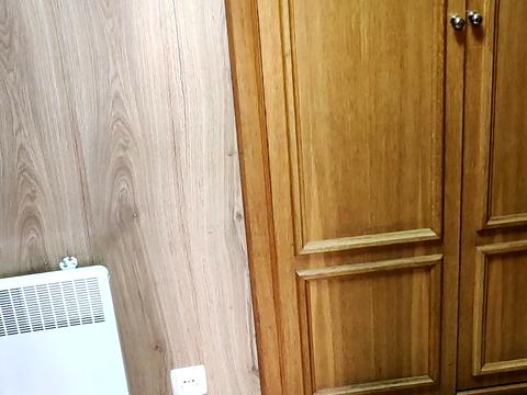 комерційна за адресою Дмитра Яворницького просп. (Карла Маркса), 115