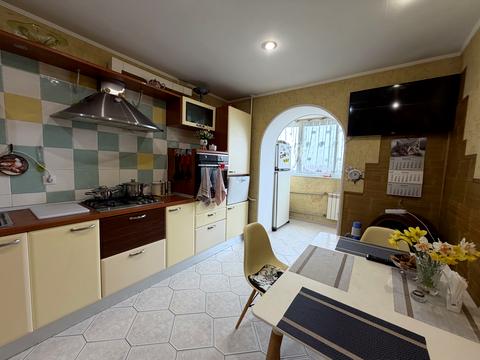 квартира за адресою Академіка Філатова вул., 70/1