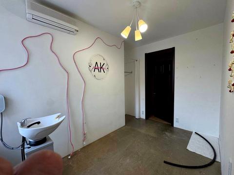 комерційна за адресою Соборна пл. (Жовтнева), 1-Б