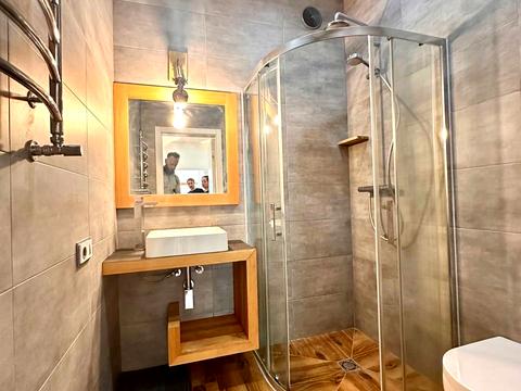 дом по адресу Хрещатик