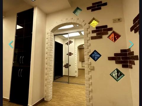 квартира по адресу Дмитрия Яворницкого просп. (Карла Маркса), 2