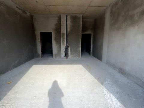 комерційна за адресою Спортивна вул., 17