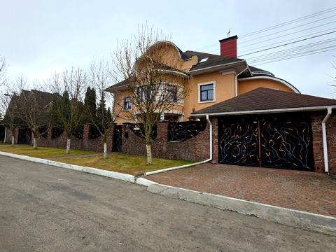 будинок за адресою Катерини Білокур вул.
