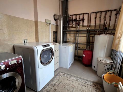 будинок за адресою Катерини Білокур вул.
