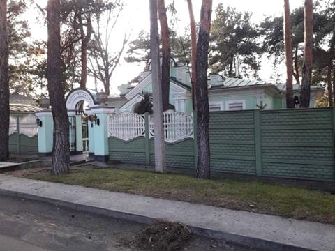 будинок за адресою Лісна