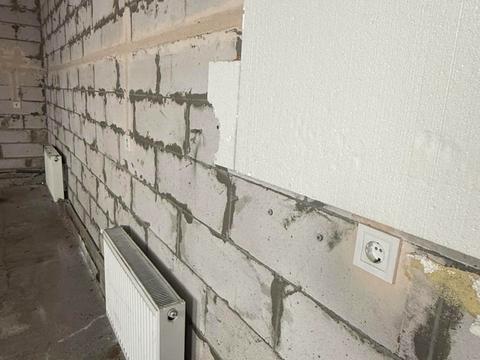 комерційна за адресою Польова, 1