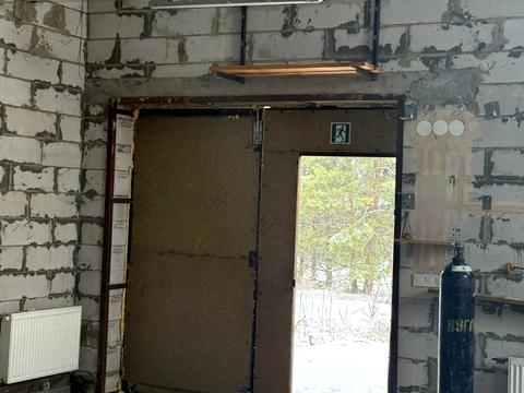 комерційна за адресою Польова, 1