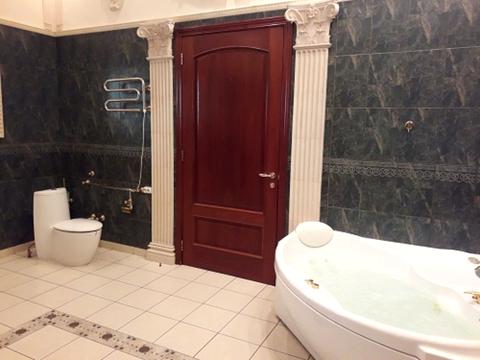 будинок за адресою Лісна