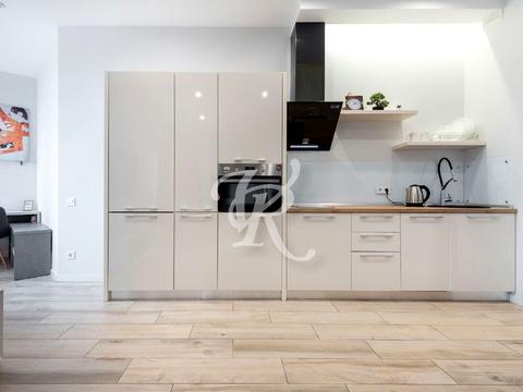 квартира за адресою Миколи Міхновського бульв. (Дружби народів), 14-16