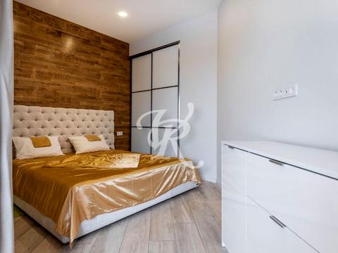 квартира за адресою Миколи Міхновського бульв. (Дружби народів), 14-16