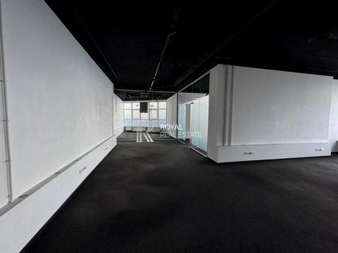 комерційна за адресою Кловський узвіз, 7a