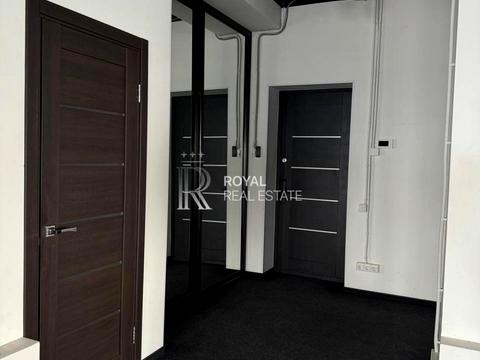 комерційна за адресою Кловський узвіз, 7a