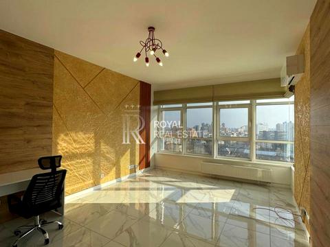 комерційна за адресою Кловський узвіз, 7a
