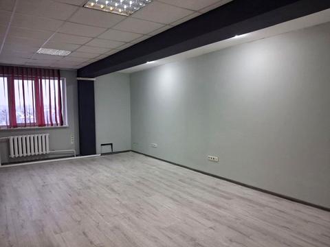 комерційна за адресою Ушинського вул., 40