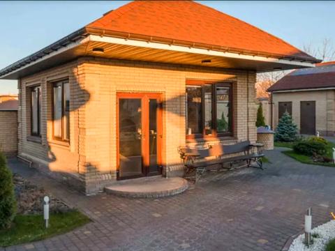 будинок за адресою Флоринка