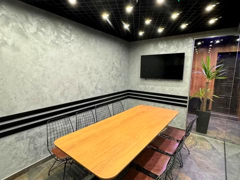 комерційна за адресою Валерія Самофалова вул. (Каманіна), 16а/2