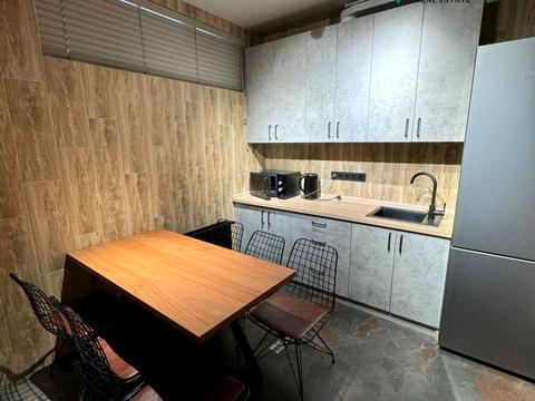 комерційна за адресою Валерія Самофалова вул. (Каманіна), 16а/2