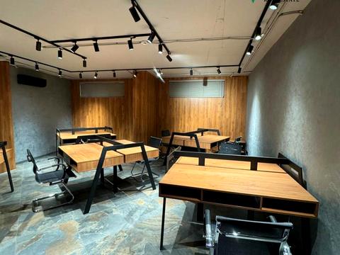 комерційна за адресою Валерія Самофалова вул. (Каманіна), 16а/2