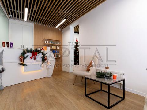 комерційна за адресою Василя Тютюнника вул. (Анрі Барбюса), 28-А