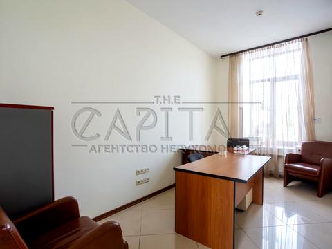 коммерческая по адресу Жилянская ул., 97А