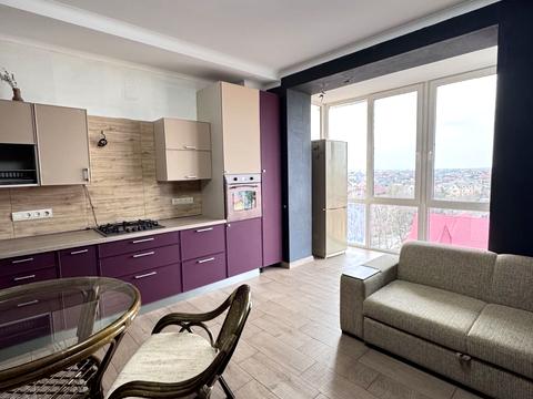 квартира за адресою Абрикосова вул., 14