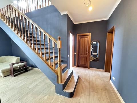 квартира за адресою Абрикосова вул., 14