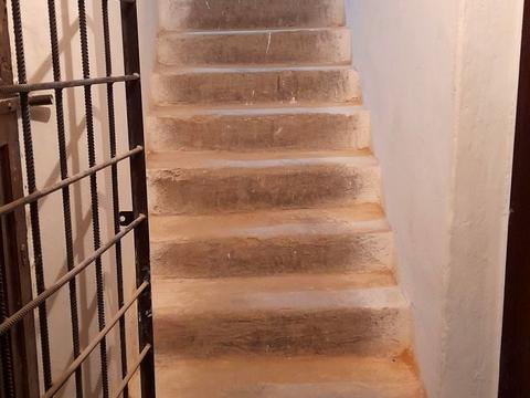 коммерческая по адресу Пирогова ул., 27