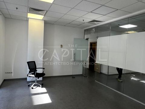 коммерческая по адресу Киев, Фізкультури ул., 28