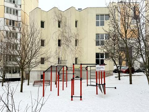 комерційна за адресою Федора Ернста вул., 8
