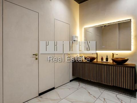 комерційна за адресою Дніпровська набережна вул., 15-Є