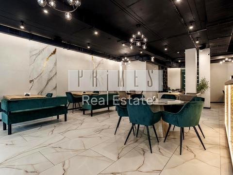 комерційна за адресою Дніпровська набережна вул., 15-Є