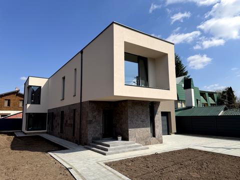 дом по адресу Вересковая ул.