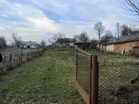 ділянка за адресою 