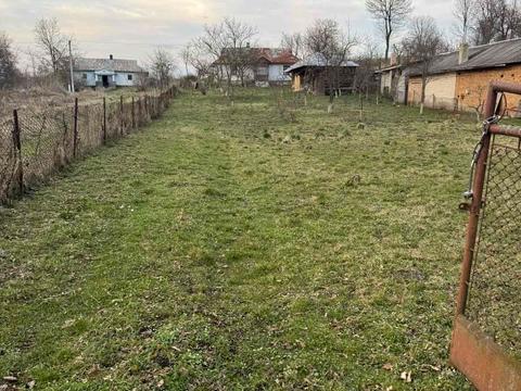 ділянка за адресою 