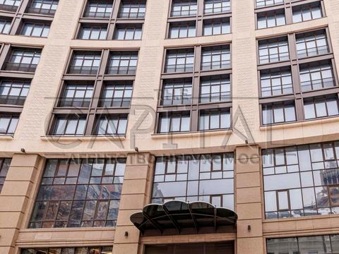 комерційна за адресою Лютеранська вул., 14в