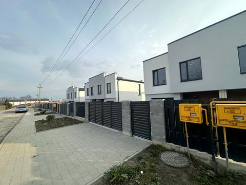 будинок за адресою Сонячна вул., 8