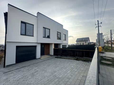 будинок за адресою Сонячна вул., 8