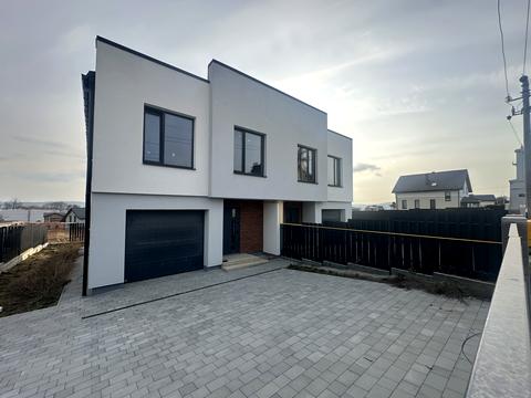 будинок за адресою Сонячна вул., 8