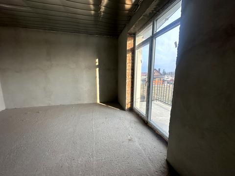 будинок за адресою Сонячна вул., 8