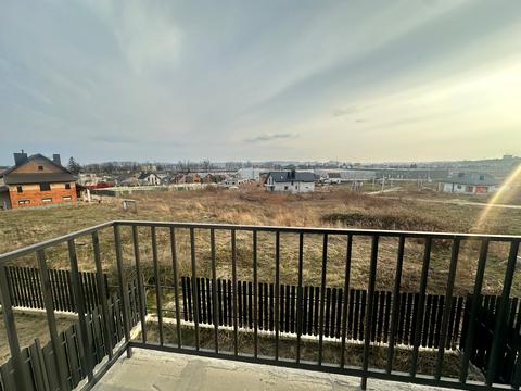 будинок за адресою Сонячна вул., 8