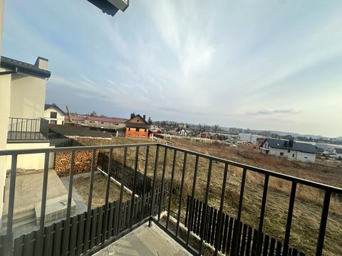 будинок за адресою Сонячна вул., 8