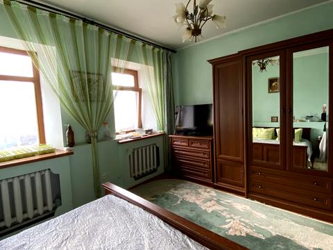 дом по адресу 1-й Замковый пер. (1-й Петровского), 13