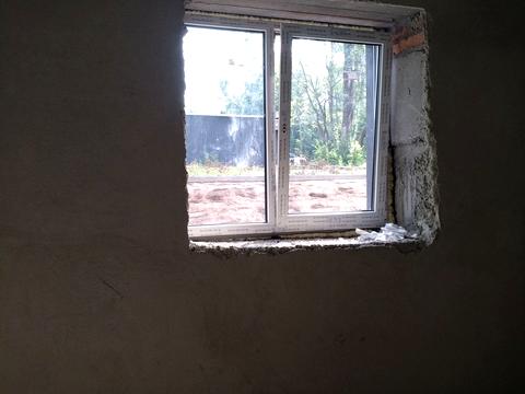 комерційна за адресою Паркова вул., 4