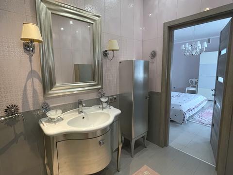 будинок за адресою Піхотна вул.