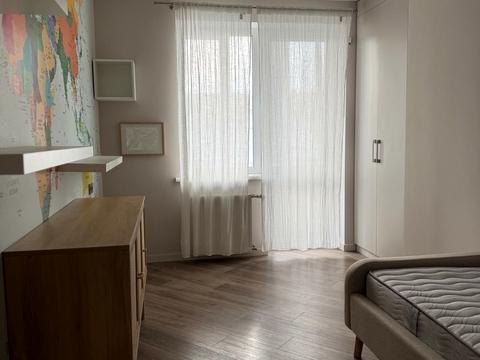 квартира за адресою Почайнинська вул., 25/49