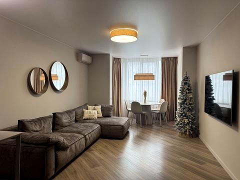 квартира за адресою Почайнинська вул., 25/49