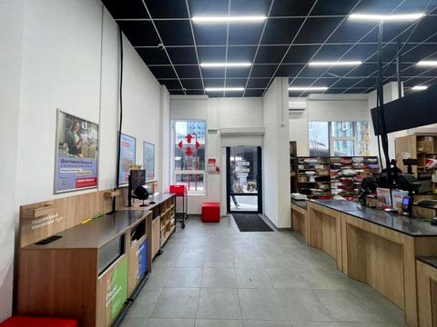комерційна за адресою Тадея Рильського бульв., 1